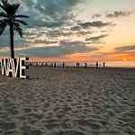 Wave - A540 - Sea View